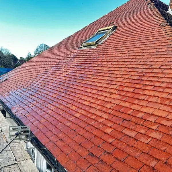 a local clean roof in Poole, Dorset